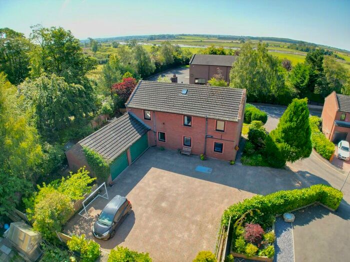 6 Bedroom Detached House For Sale In The Courtyard, Rockcliffe, Carlisle, CA6