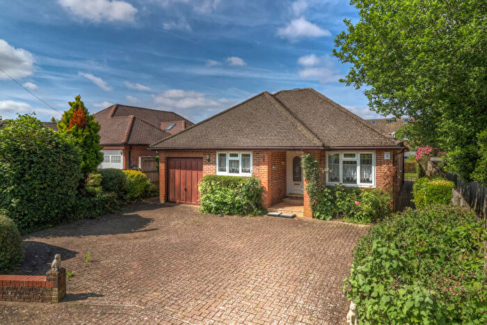 3 Bedroom Bungalow For Sale In Common Road, Great Kingshill, High Wycombe, Buckinghamshire, HP15