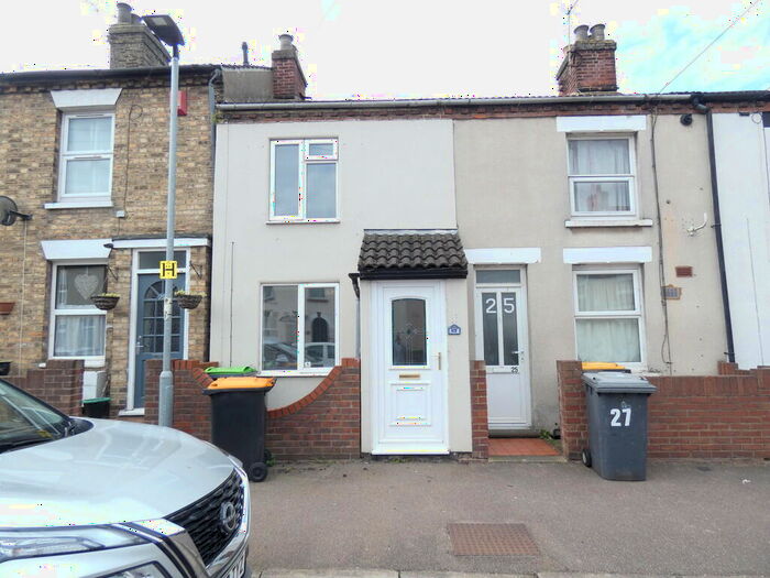 3 Bedroom Terraced House To Rent In Kempston, MK42
