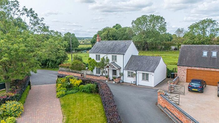 3 Bedroom Detached House For Sale In Dairy Lane, Nether Broughton, LE14