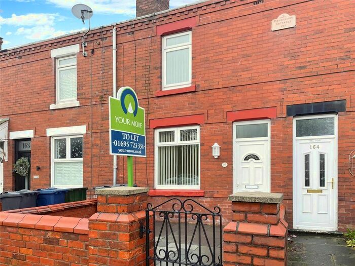 2 Bedroom Terraced House To Rent In High Street, Skelmersdale, Lancashire, WN8