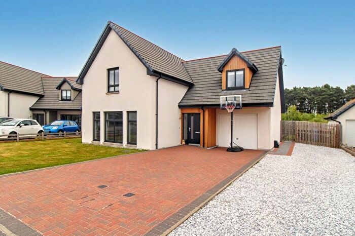 4 Bedroom Detached House For Sale In Lawrie Drive, Nairn, IV12