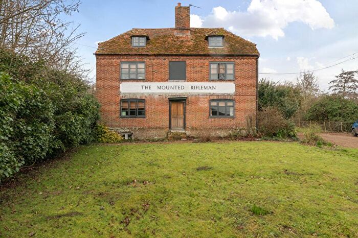 4 Bedroom Detached House For Sale In Luddenham, Faversham, ME13