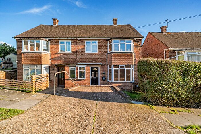 3 Bedroom Semi-Detached House For Sale In Carnation Road, Rochester, Kent., ME2