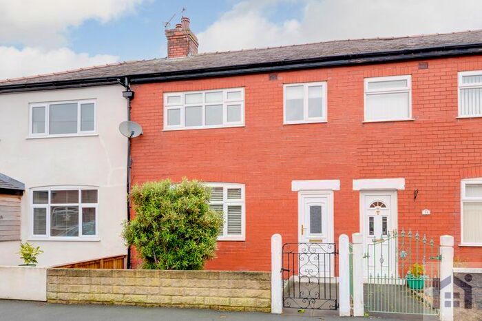 3 Bedroom Terraced House To Rent In Crown Street, Farington PR25