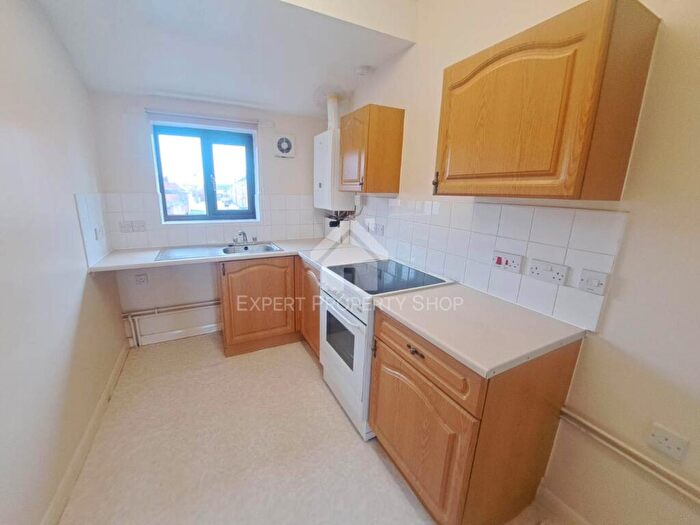 2 Bedroom House To Rent In The Pines, Worksop, Nottinghamshire, S80