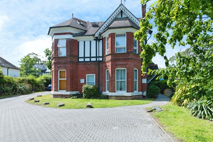 1 Bedroom Flat For Sale In Lansdowne Road, Bournemouth, BH1
