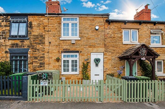 1 Bedroom Terraced House For Sale In Ledger Lane, Lofthouse, Wakefield, WF3