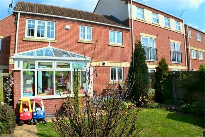 3 Bedroom Terraced House To Rent In Richmond Gate, Hinckley, LE10