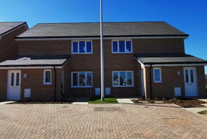 2 Bedroom Flat To Rent In Covenanters Place, East Calder, EH53