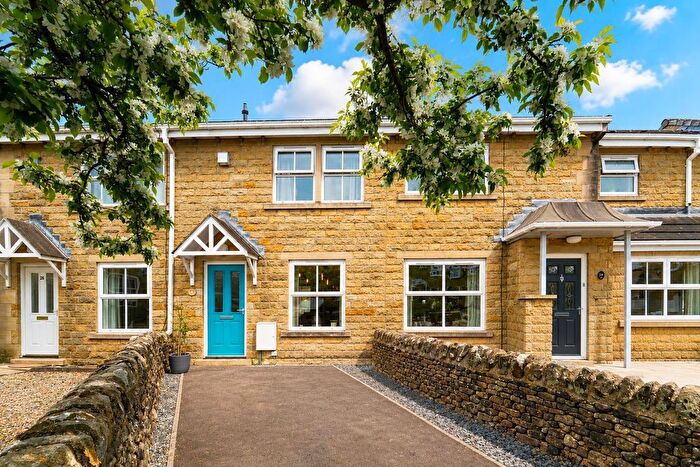 2 Bedroom Terraced House For Sale In New Taylor Fold, Briercliffe, Burnley, BB10