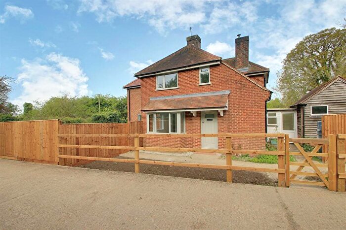 3 Bedroom Detached House To Rent In Longwick Road, Princes Risborough, HP27