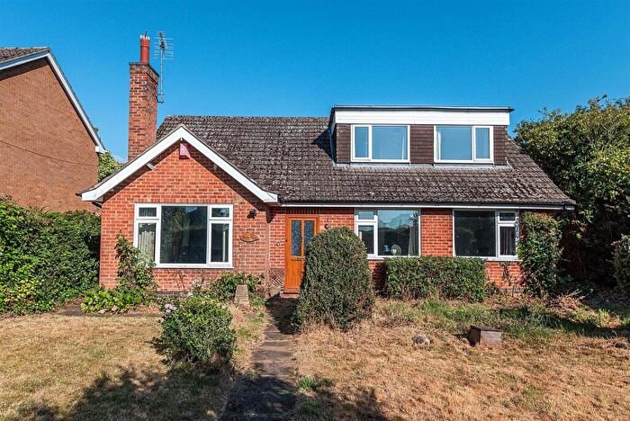 5 Bedroom Detached Bungalow For Sale In Bridge Fields, Kegworth, Derby, DE74