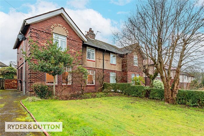 3 Bedroom Semi-Detached House For Sale In Church Road, Uppermill, Saddleworth, OL3