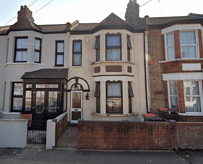 4 Bedroom Terraced House To Rent In Eastham, Newham, London, E6