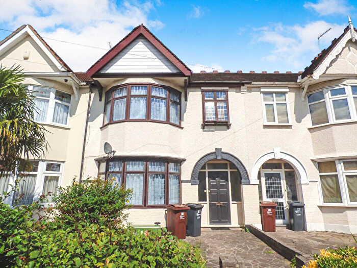3 Bedroom Terraced House For Sale In Shirley Gardens, Barking, IG11