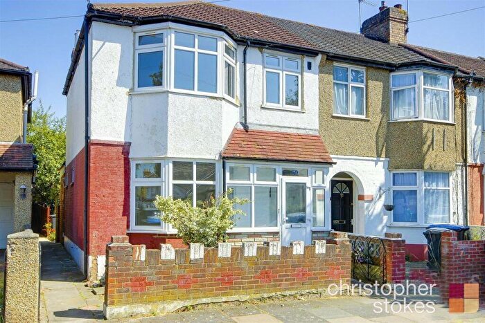 3 Bedroom Terraced House To Rent In Malvern Road, Enfield, Greater London, EN3