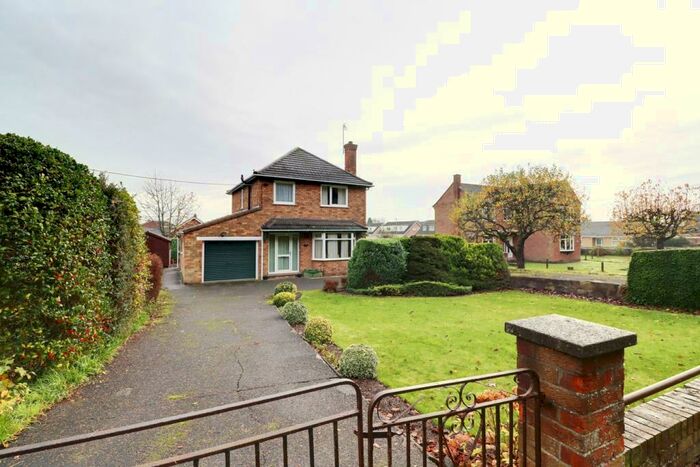 3 Bedroom Detached House For Sale In Appleby Lane, Broughton, Brigg, DN20