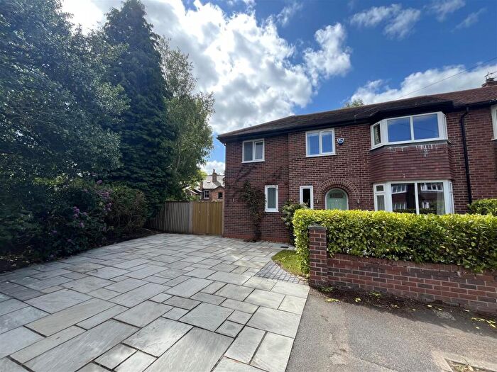 4 Bedroom House To Rent In Gable Avenue, Wilmslow, SK9