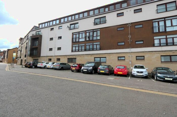 2 Bedroom Flat To Rent In Campbell Close, Hamilton, South Lanarkshire, ML3