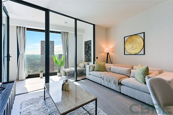 1 Bedroom Flat To Rent In River Park Tower, Nine Elms Lane, SW8