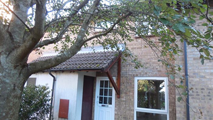 2 Bedroom Terraced House To Rent In Ashlet Gardens, New Milton, BH25