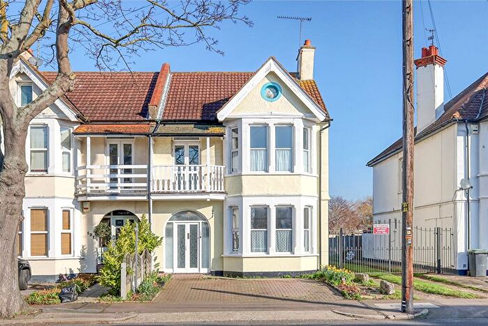 4 Bedroom Semi-Detached House For Sale In Shaftesbury Avenue, Thorpe Bay, Essex, SS1