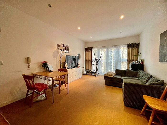 2 Bedroom Flat For Sale In Grimshaw Place, Preston, Lancashire, PR1
