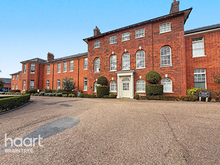 2 Bedroom Apartment For Sale In Old St Michaels Drive, Braintree, CM7