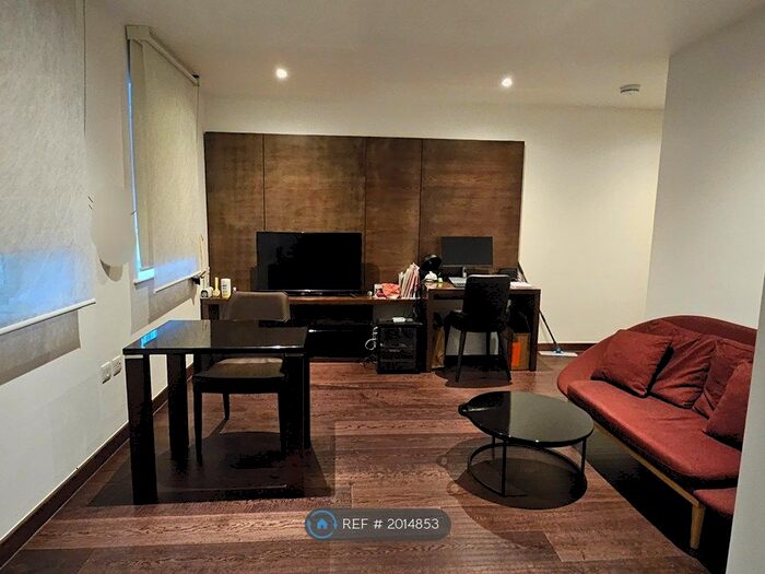 1 Bedroom Flat To Rent In London, London, E1W