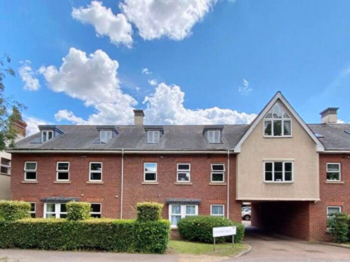 1 Bedroom Flat To Rent In Hemel Hempstead Road, Redbourn, AL3