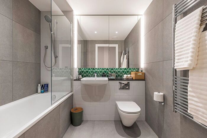 1 Bedroom Flat To Rent In Repton Gardens, Wembley Park, HA9