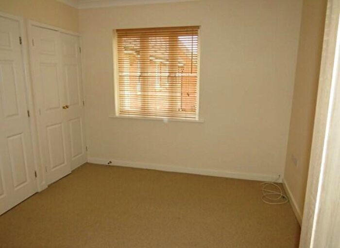 2 Bedroom Apartment To Rent In King Edward Close, Calne, Wiltshire, SN11
