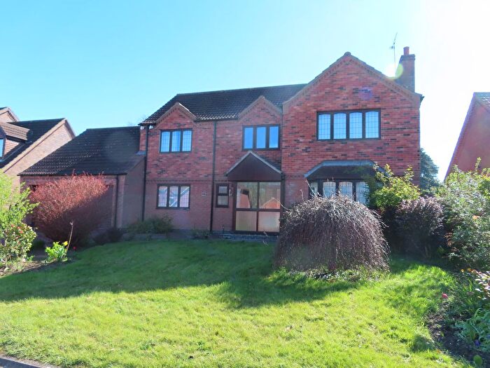 4 Bedroom Detached House To Rent In Goldcrest Close, Scunthorpe, DN15