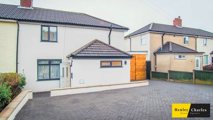 3 Bedroom Semi-Detached House To Rent In Blackberry Lane, Four Oaks, Sutton Coldfield, B74