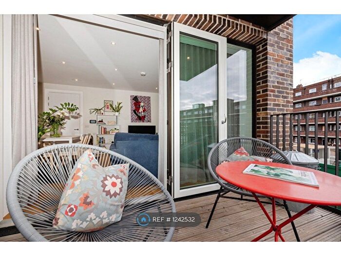 2 Bedroom Flat To Rent In Clift House, London, N1