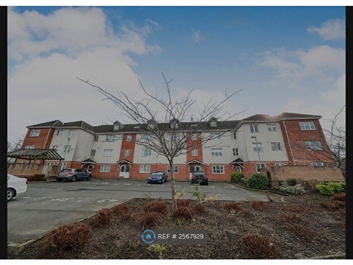 2 Bedroom Flat To Rent In Turners Avenue, Paisley, PA1