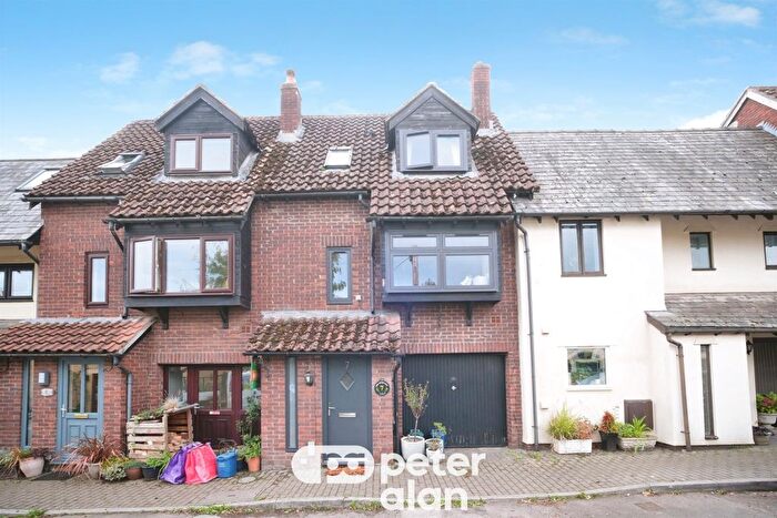 2 Bedroom Terraced House For Sale In Old Dixton Road, Monmouth, NP25