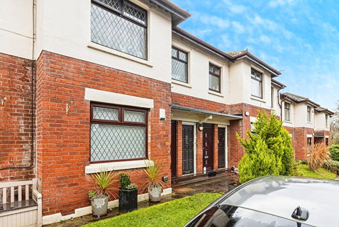 2 Bedroom Parking To Rent In St. Albans Terrace, Manchester, Greater Manchester, M8