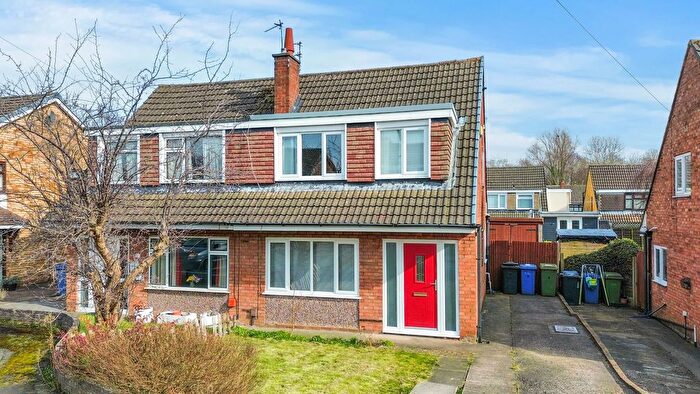 3 Bedroom Semi-Detached House To Rent In Hale Grove, Great Sankey, WA5