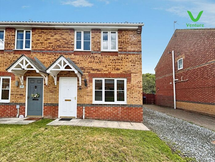 3 Bedroom Semi-Detached House For Sale In Dickens Way, Crook, DL15