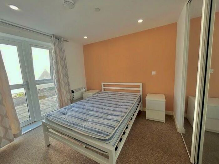 1 Bedroom Apartment To Rent In Richmond Road, Cardiff(City), CF24
