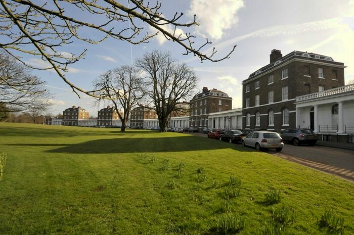 1 Bedroom Flat To Rent In The Paragon, Blackheath, SE3