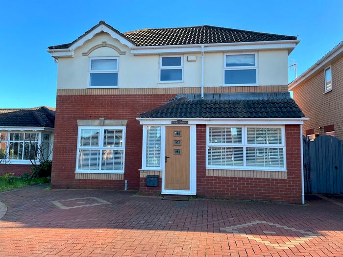 4 Bedroom Detached House To Rent In Cae Ganol, Porthcawl, CF36