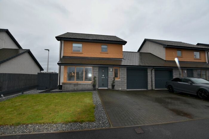 3 Bedroom Link Detached House For Sale In Typhoon Road, Lossiemouth, IV31