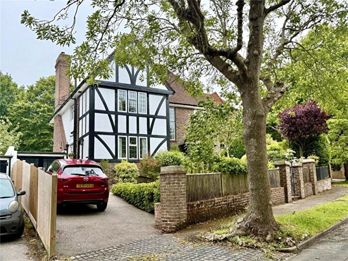 4 Bedroom Detached House For Sale In South Lynn Drive, Eastbourne, East Sussex, BN21