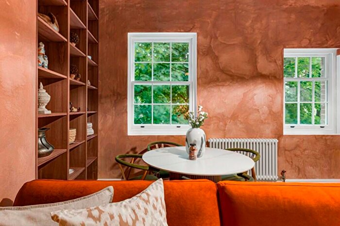 1 Bedroom Flat To Rent In Caledonian Road, London, N1