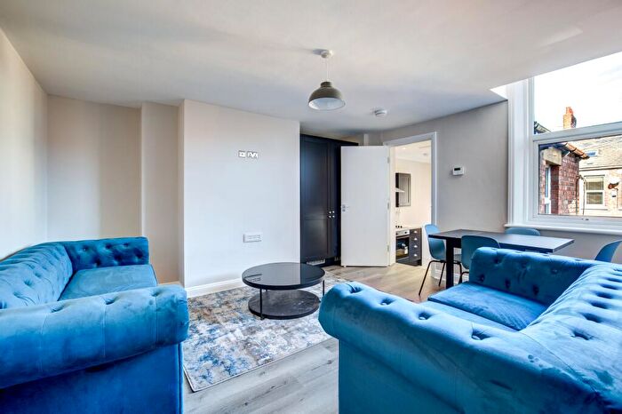 6 Bedroom Maisonette To Rent In Fairfield Road, Jesmond, NE2