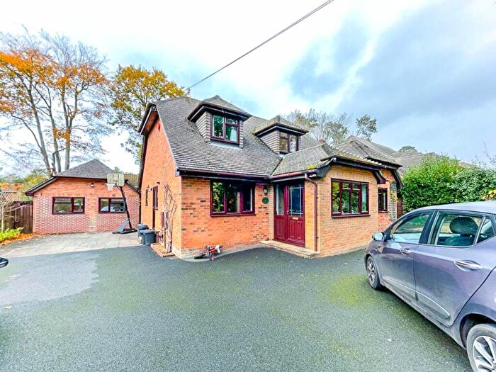 4 Bedroom Detached House To Rent In Burley Road, Bransgore, Dorset, BH23