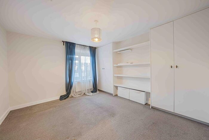 3 Bedroom Terraced House To Rent In St. Leonards Road, Windsor, SL4